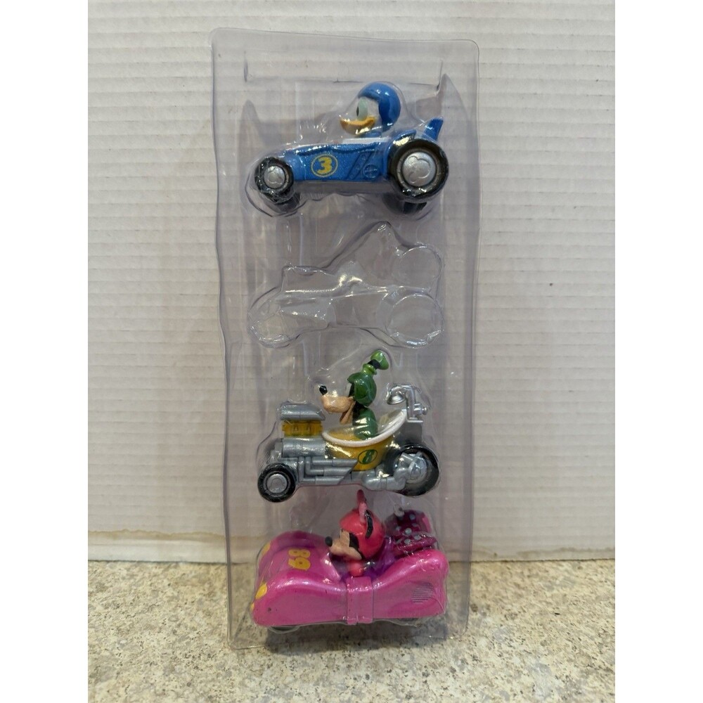 Disney Junior Mickey and the Roadster Racers Diecast Lot Donald Goofy Minnie